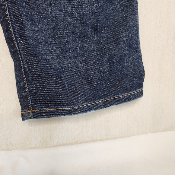 Lucky Brand Sofia Straight Blue Jeans Size 4/27. Medium Blue Lightly Distressed - Picture 9 of 14